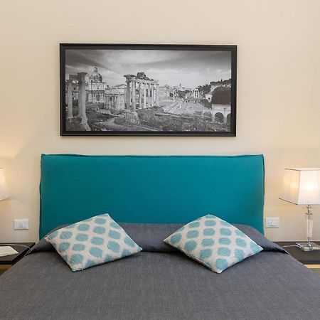 Spa Apartment Via Barberini Roma Exterior foto