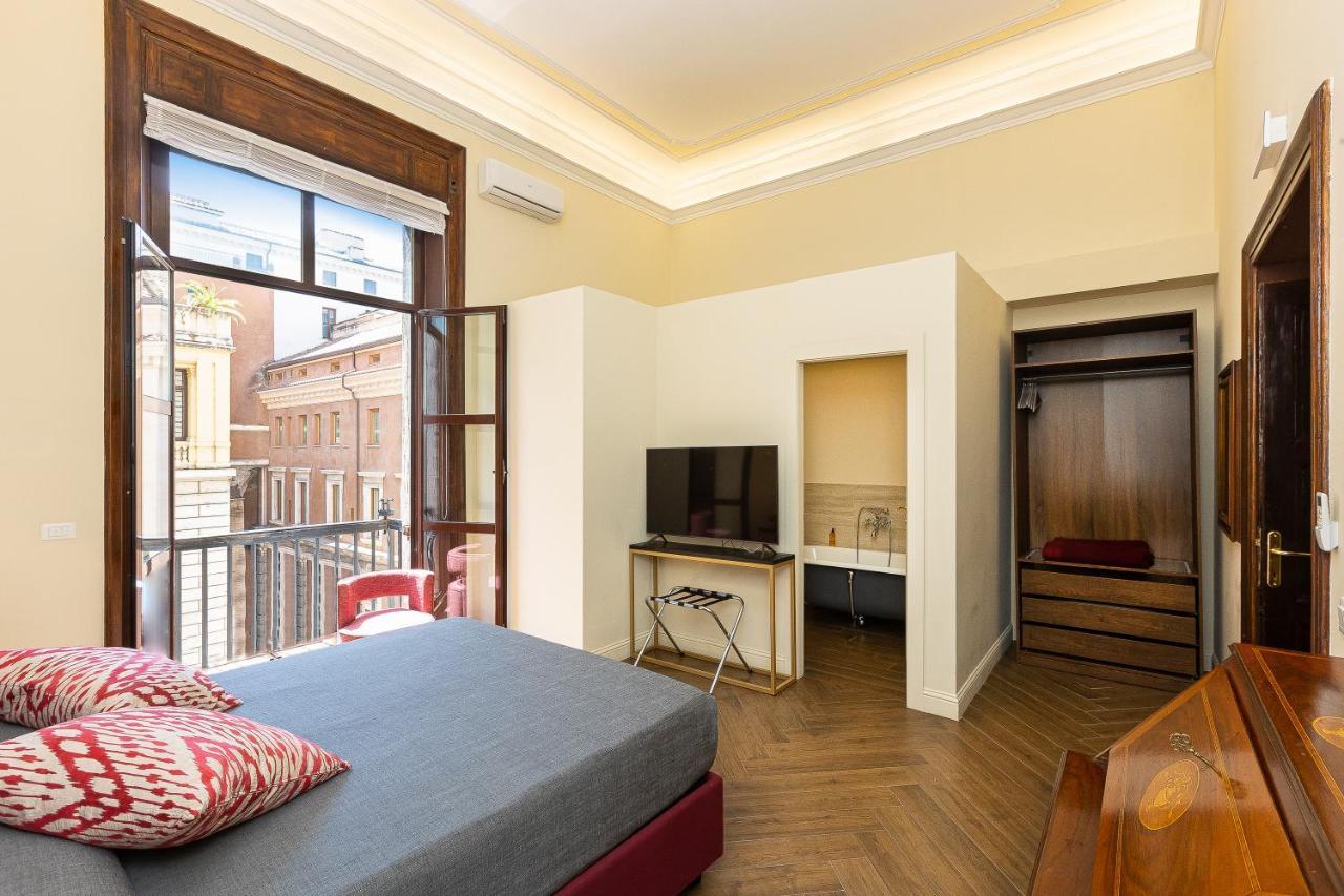 Spa Apartment Via Barberini Roma Exterior foto