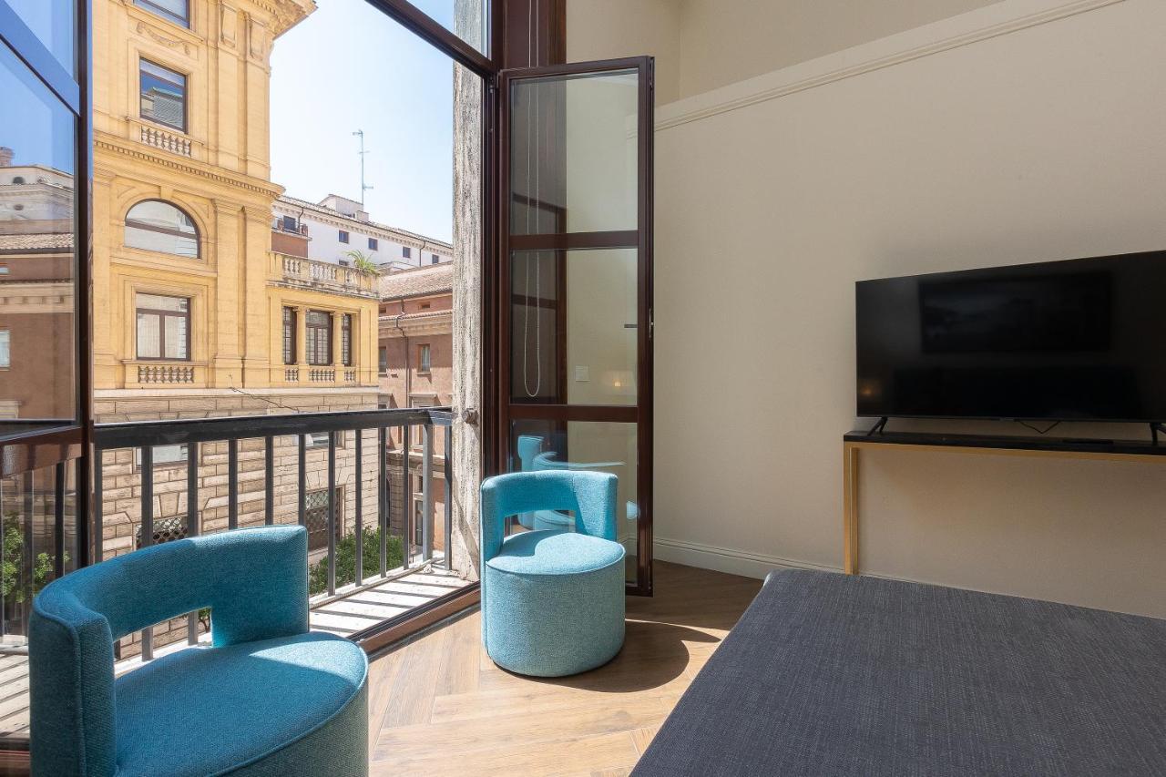 Spa Apartment Via Barberini Roma Exterior foto